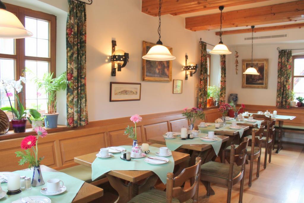 Hotel Bezold Rothenburg ob der Tauber Exterior photo